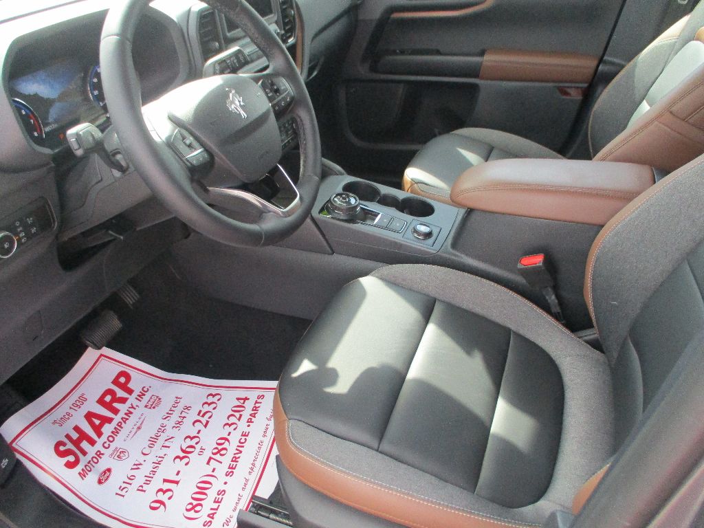 2024 Ford Bronco Sport Outer Banks photo 4