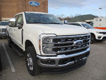 2025 Ford F-250 Lariat Crew Cab