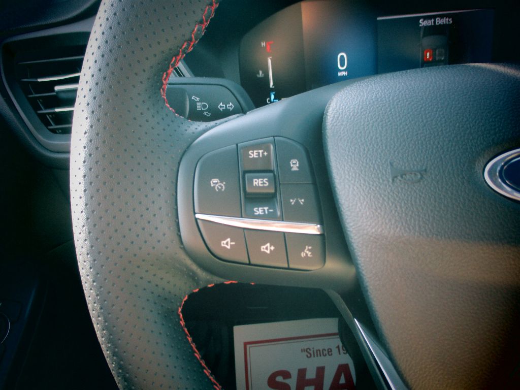 2026 Ford Escape ST-Line - Photo 12