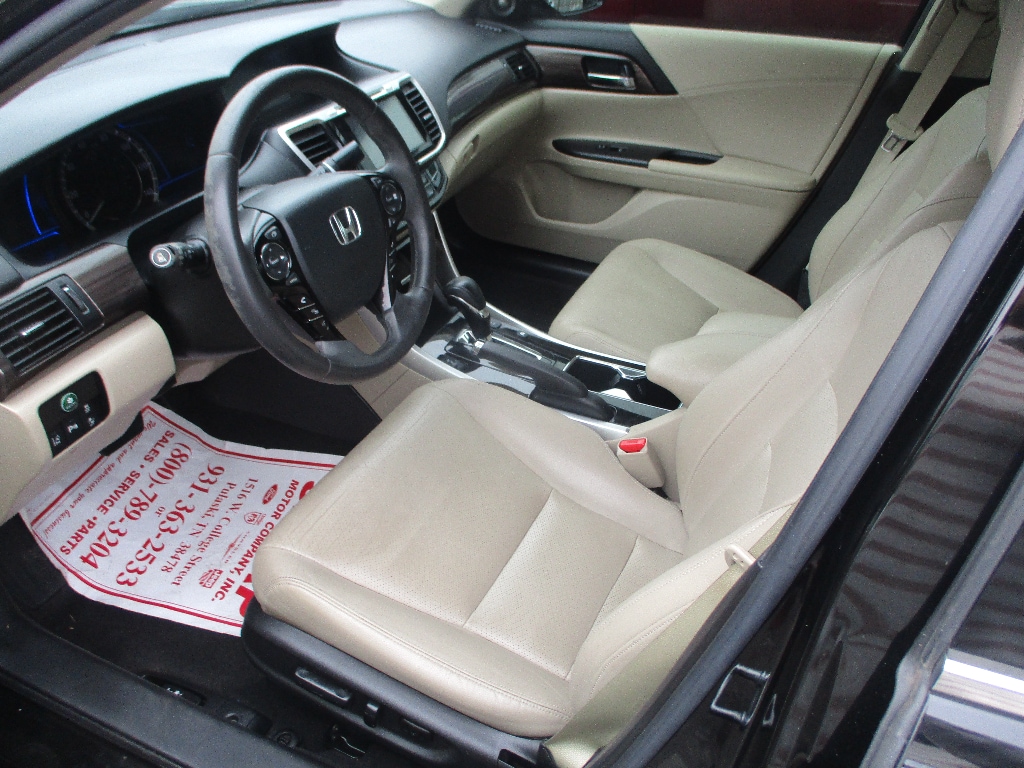 Used 2017 Honda Accord Hybrid Touring Sedan