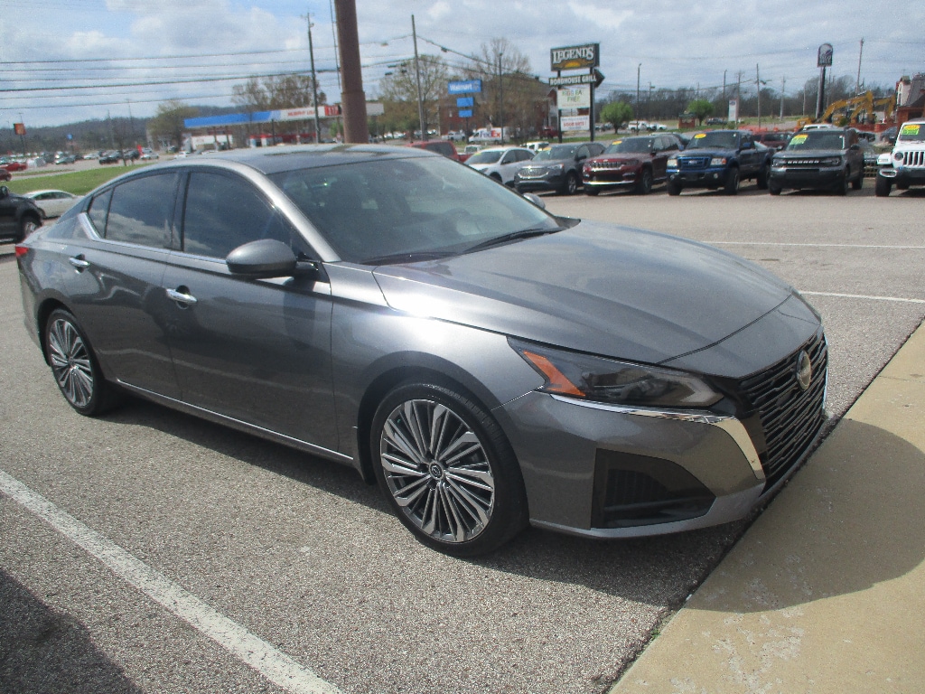 2024 Nissan Altima SL