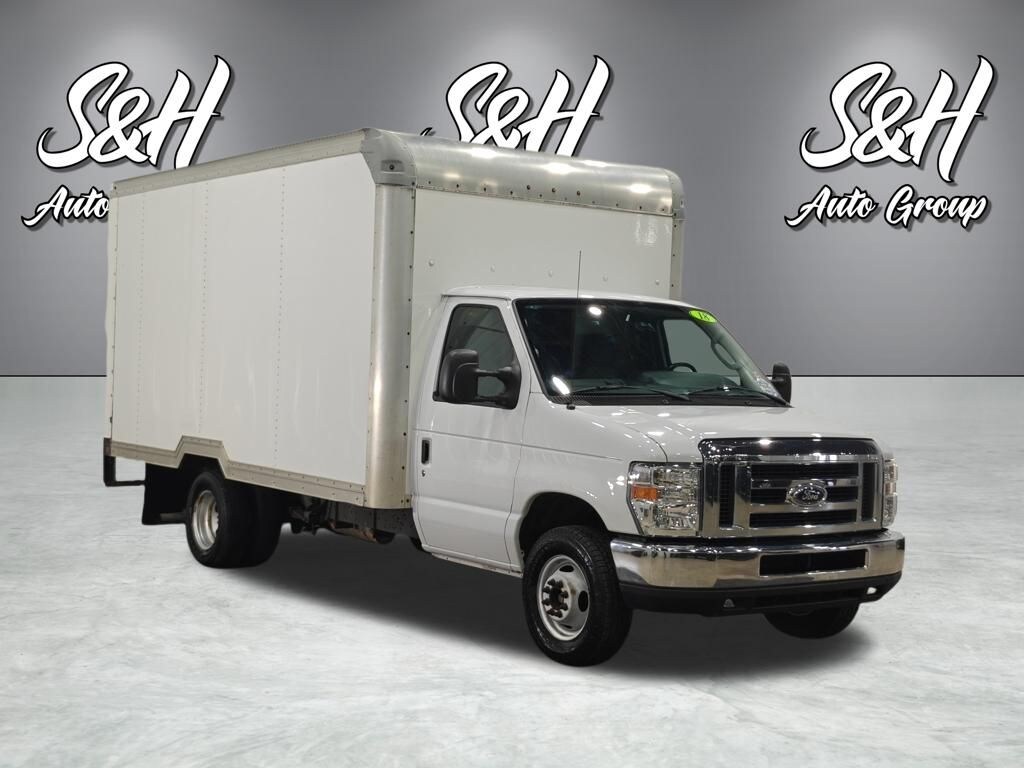 Used 2018 Ford E-350SD Base Cab/Chassis