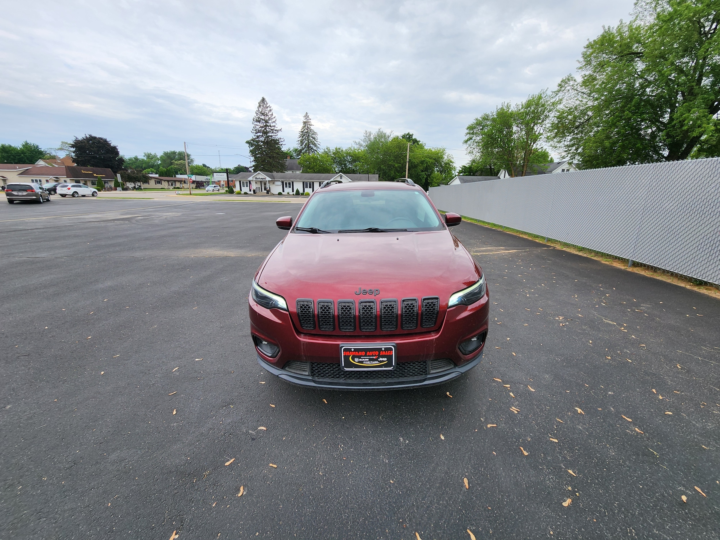 Used 2019 Jeep Cherokee Altitude with VIN 1C4PJMLB4KD385445 for sale in Shawano, WI