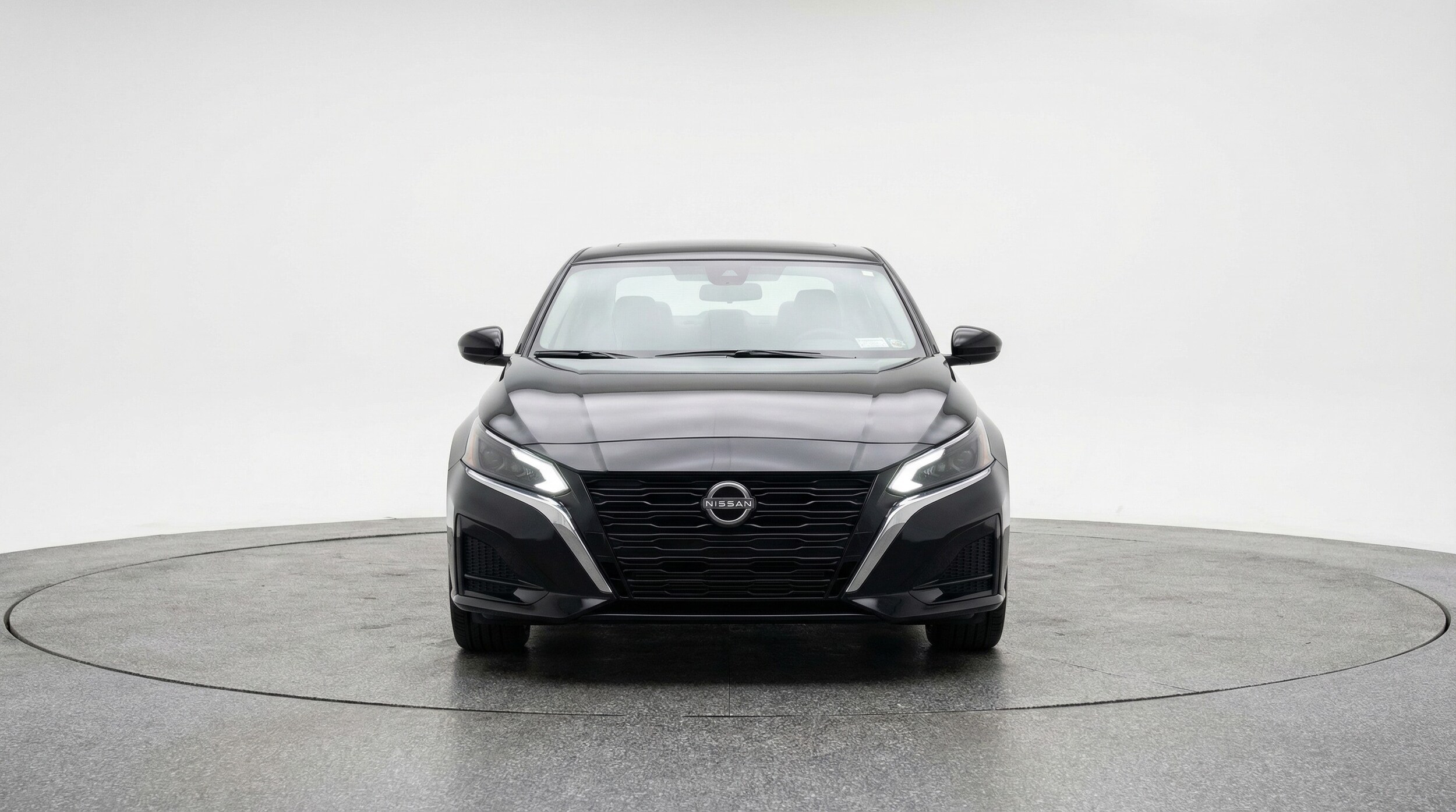 Thumbnail: 2025 Nissan Altima - 2