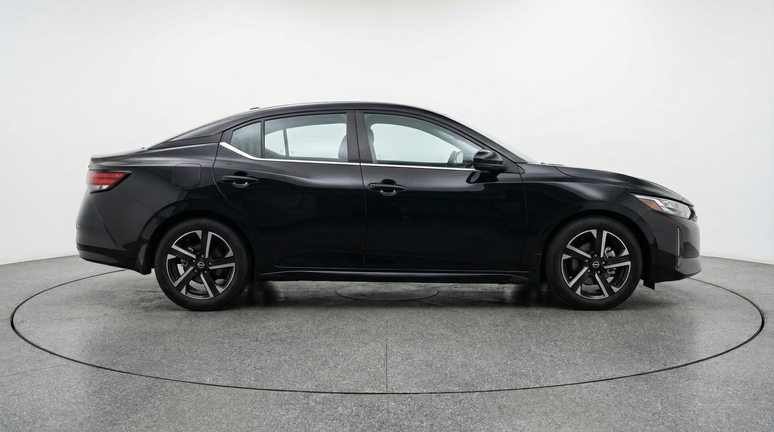 Thumbnail: 2025 Nissan Sentra - 8