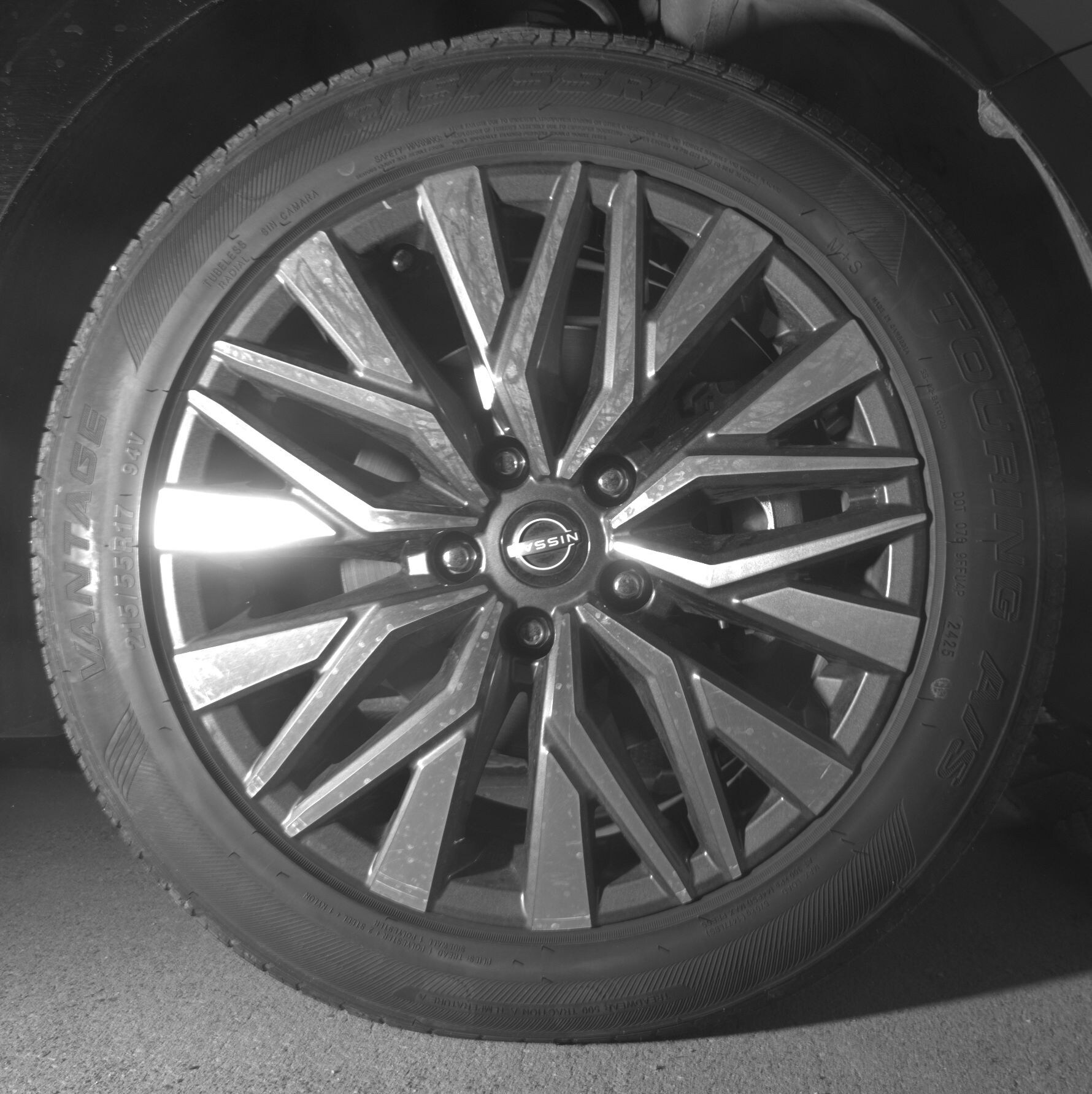 Thumbnail: 2025 Nissan Altima - 10