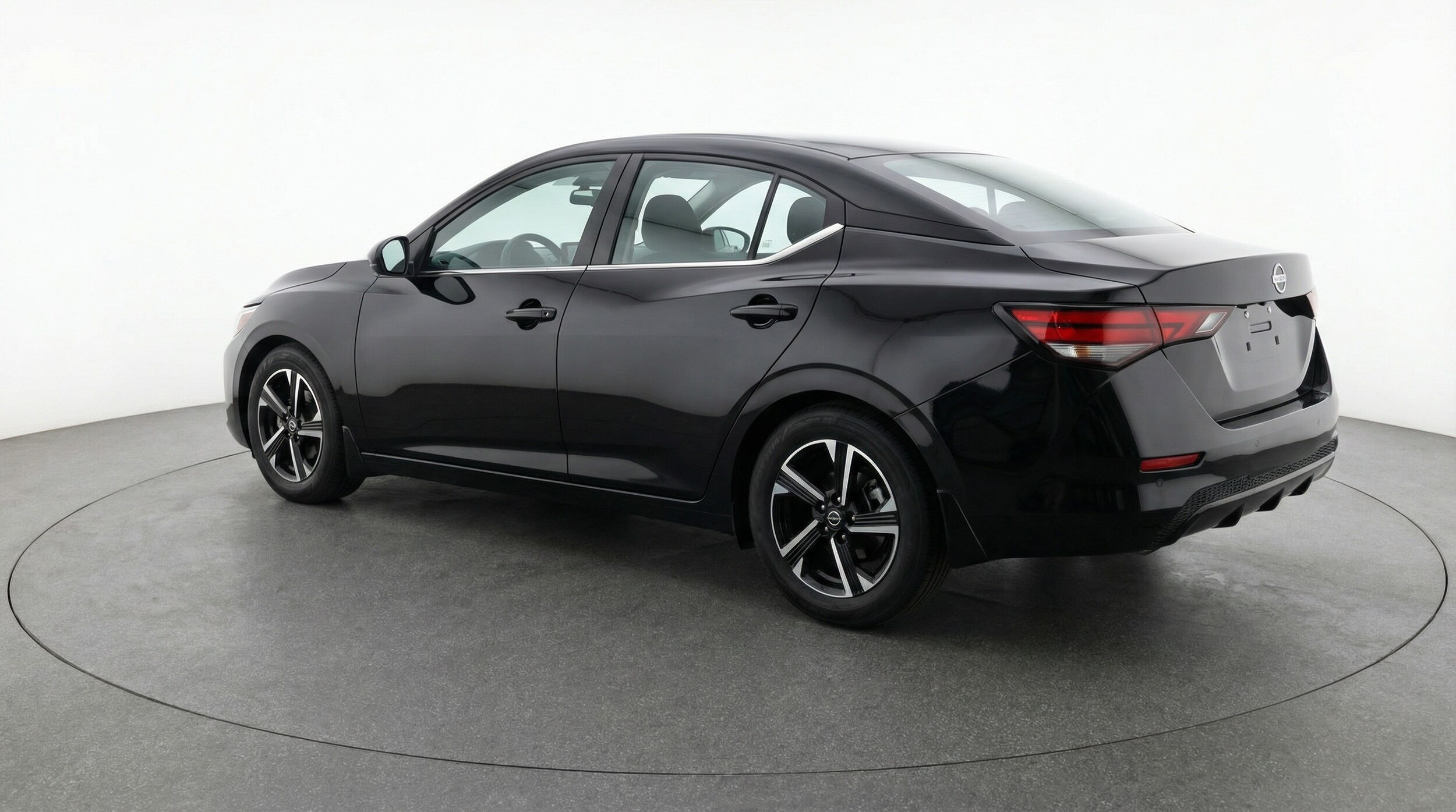 Thumbnail: 2025 Nissan Sentra - 5