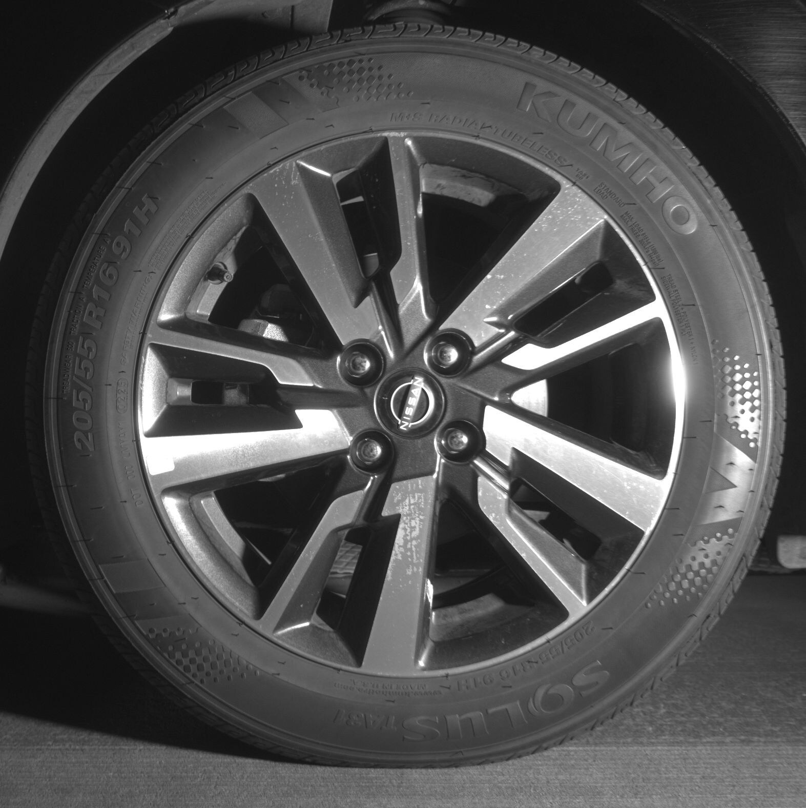 Thumbnail: 2025 Nissan Versa - 9