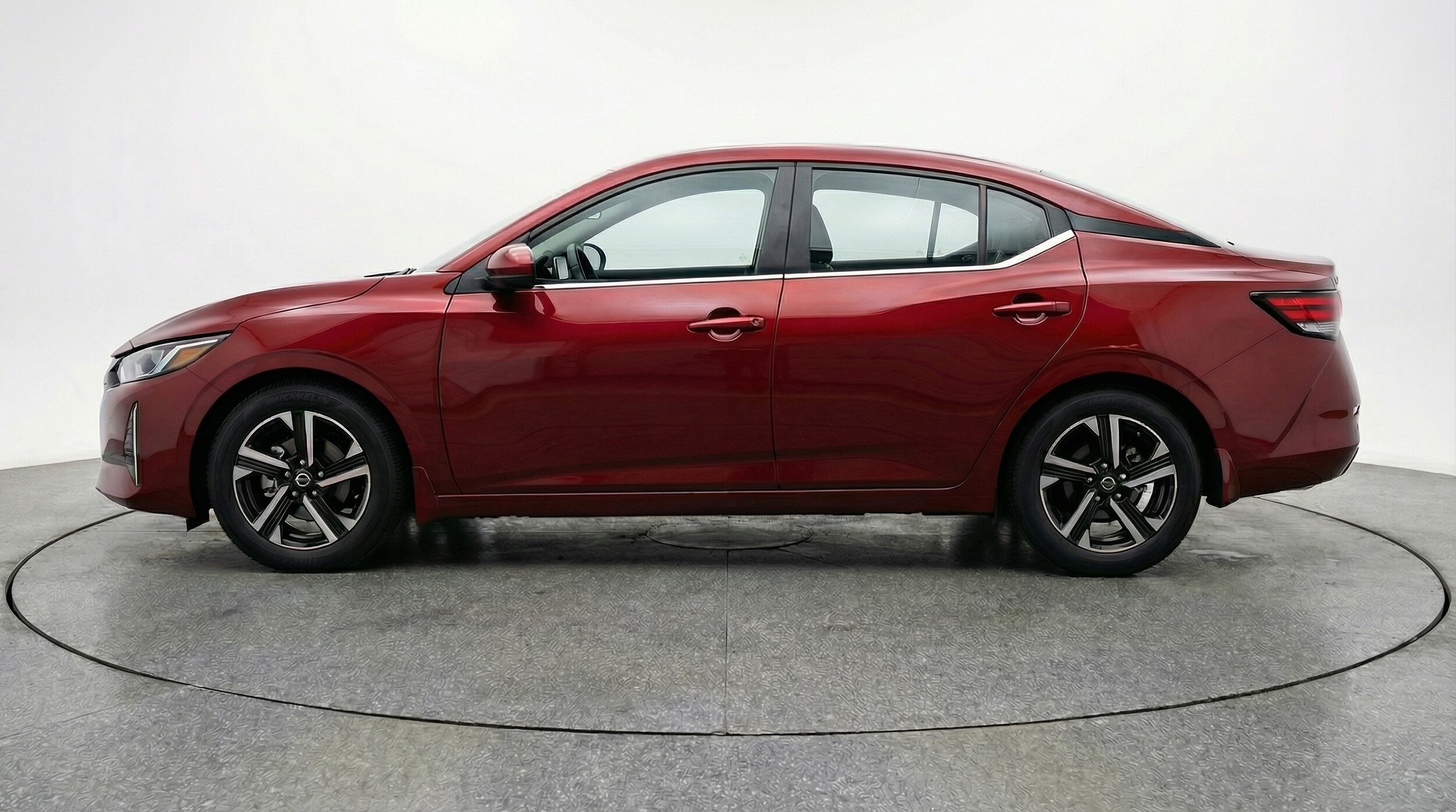 Thumbnail: 2025 Nissan Sentra - 4