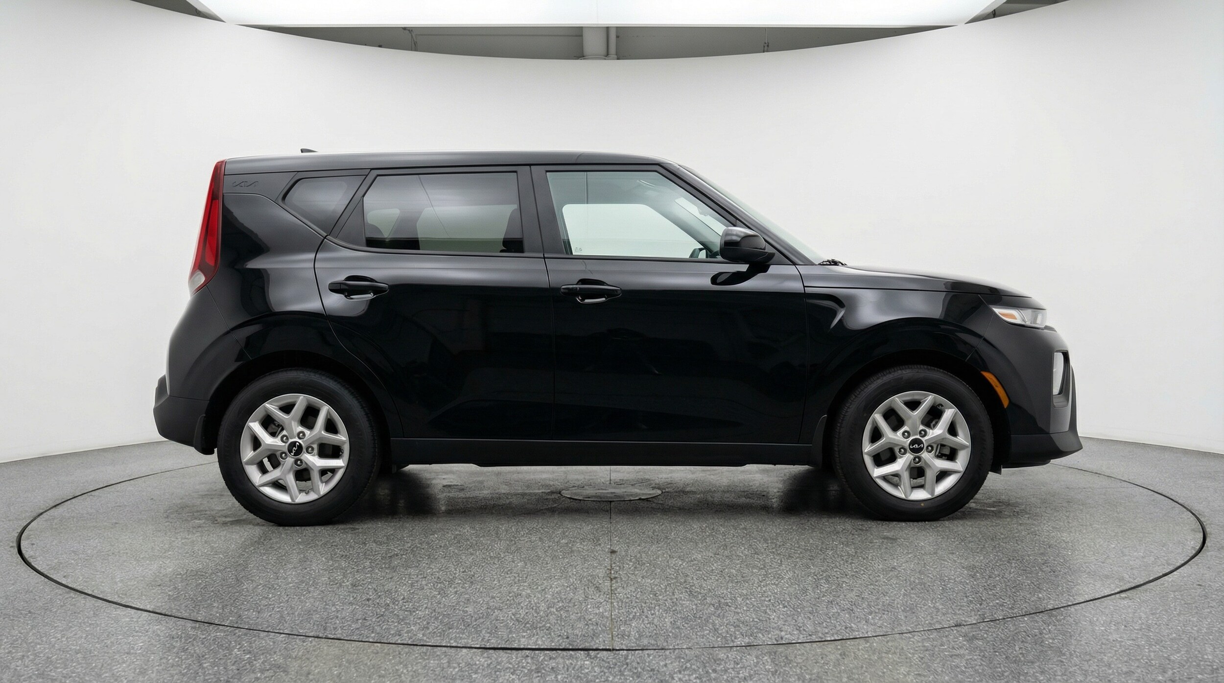 Thumbnail: 2025 Kia Soul - 8