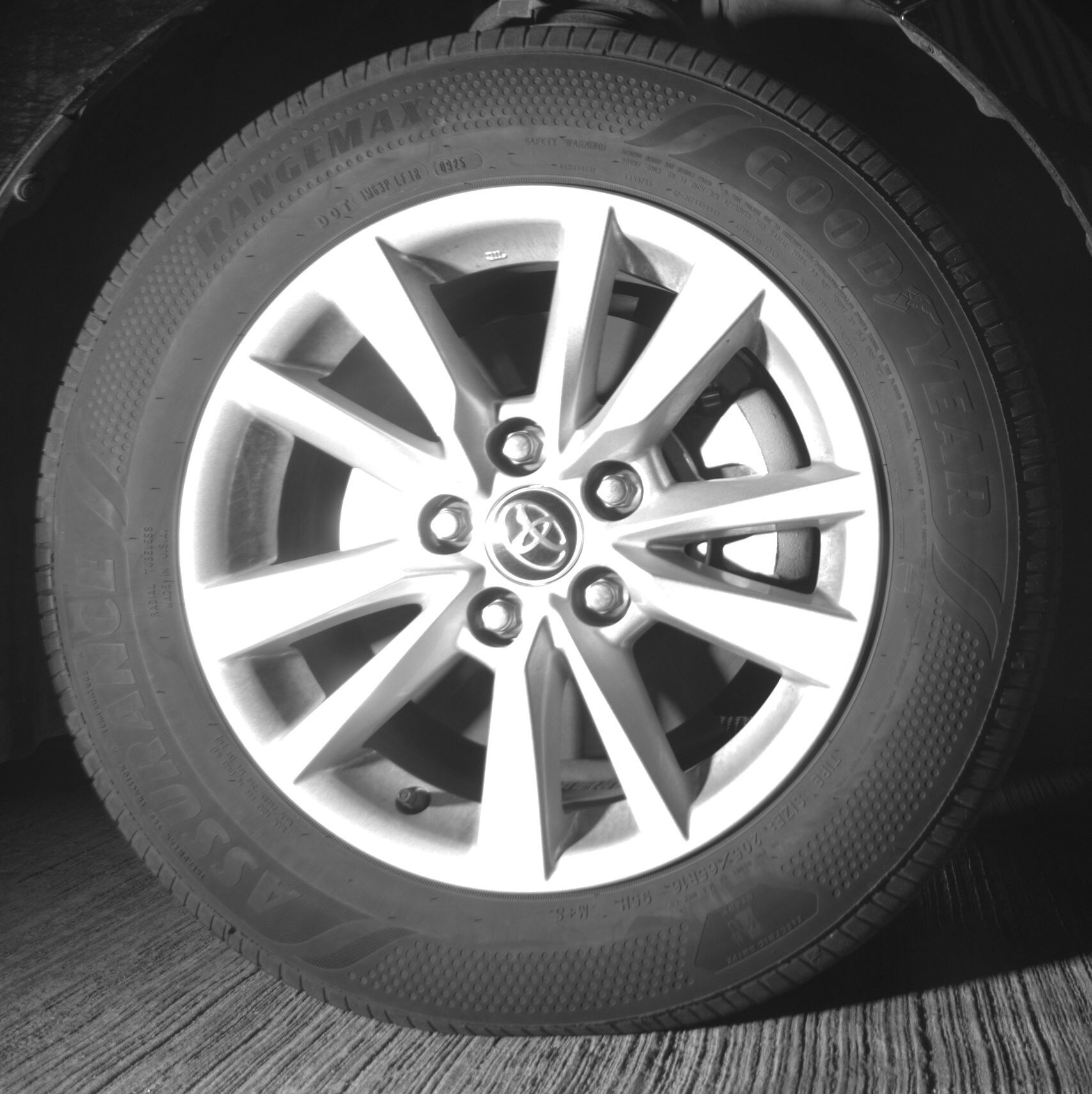 Thumbnail: 2025 Toyota Camry - 10