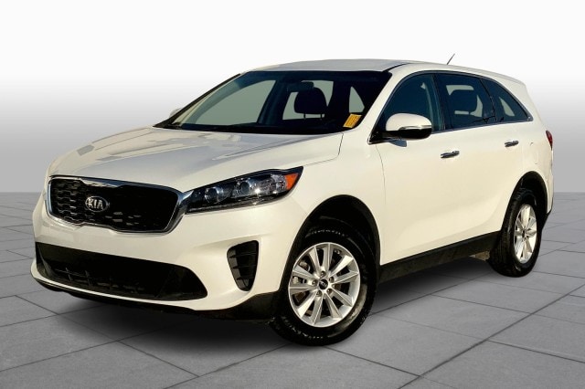 2020 Kia Sorento LX's photo