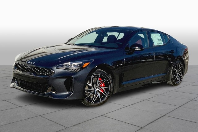 2023 Kia Stinger GT-Line's photo
