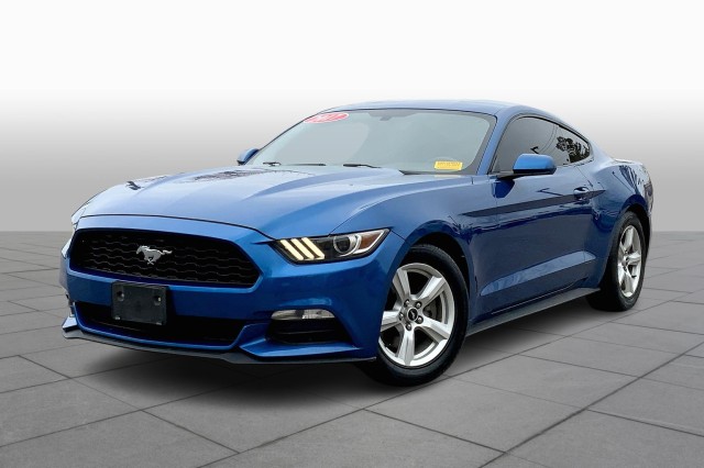 2017 Ford Mustang V6's photo