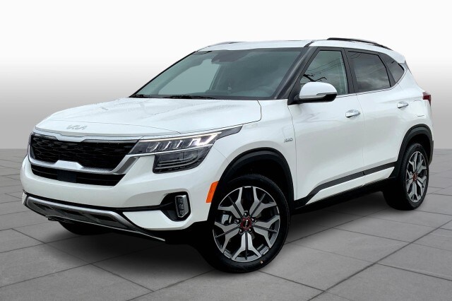 2023 Kia Seltos SX's photo