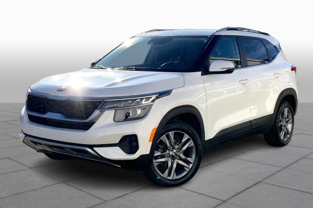 2021 Kia Seltos S's photo