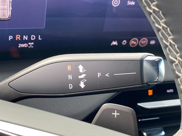 2025 Buick Enclave Preferred - Photo 12