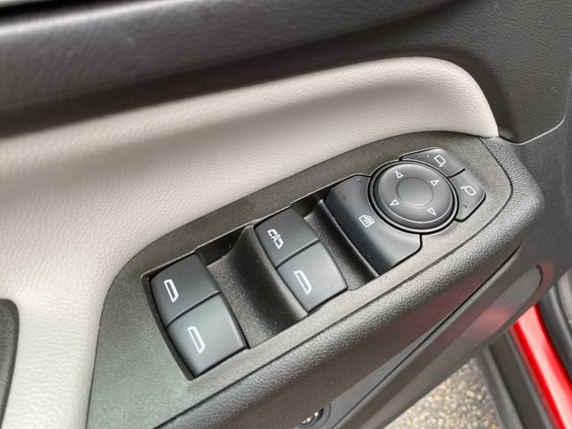 2024 Chevrolet Equinox LT - Photo 17