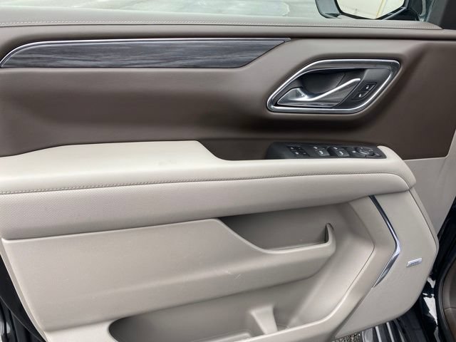 2024 GMC Yukon SLT - Photo 16