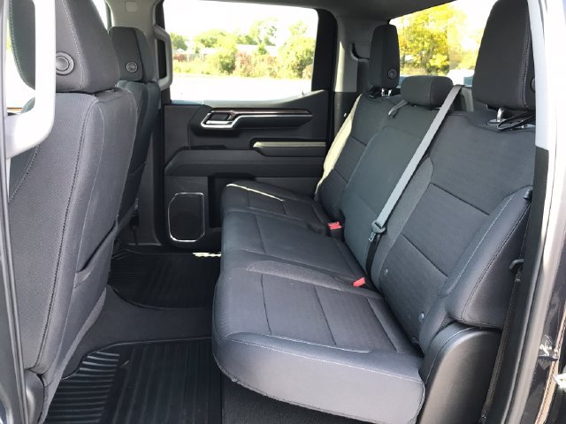 2024 Chevrolet Silverado 1500 LT - Photo 19