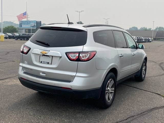 Used 2017 Chevrolet Traverse 2LT with VIN 1GNKVHKD8HJ264797 for sale in Flint Township, MI