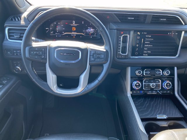 2024 GMC Yukon Denali - Photo 7