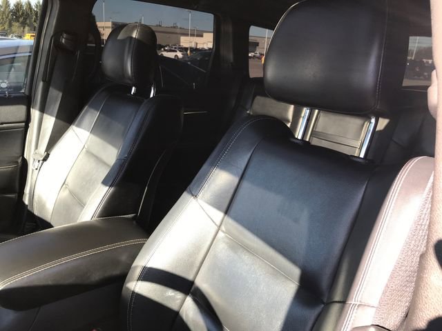 2017 Jeep Grand Cherokee Limited photo 3