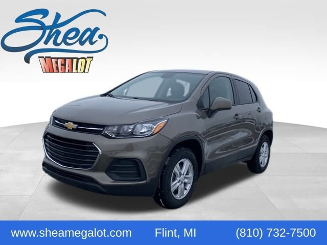 2022 Chevrolet Trax LS's photo