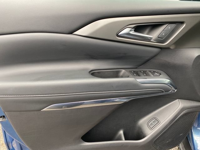 2025 Chevrolet Traverse LT - Photo 17