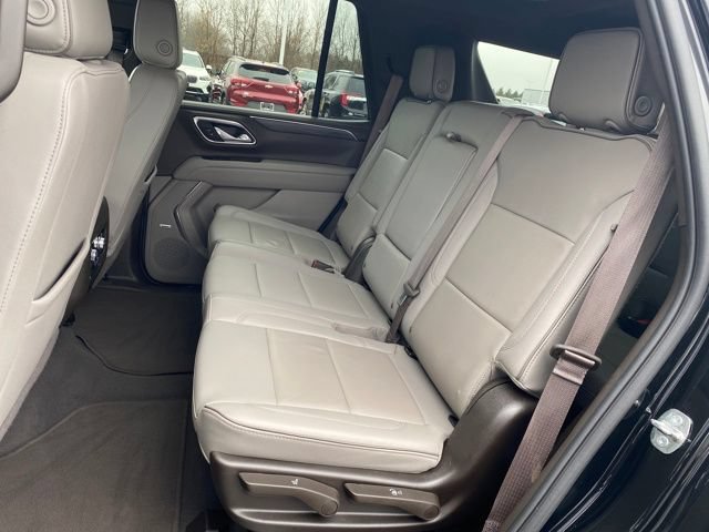 2024 GMC Yukon SLT - Photo 19