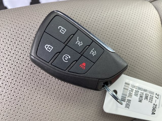 2022 GMC Yukon SLT - Photo 26