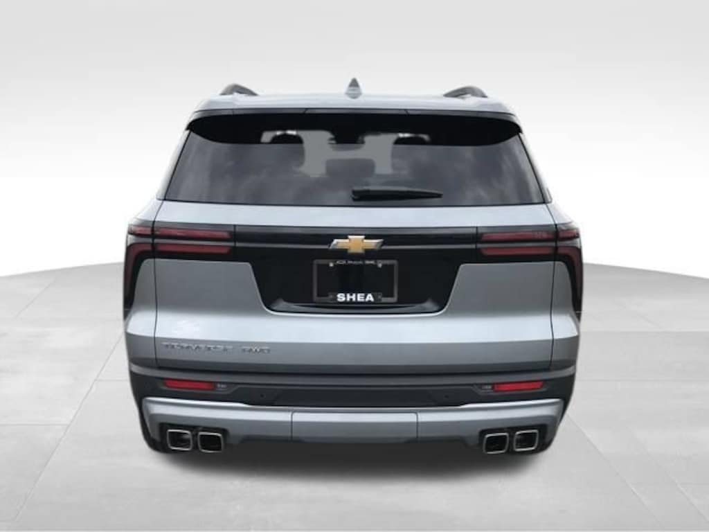Used 2026 Chevrolet Traverse LT SUV