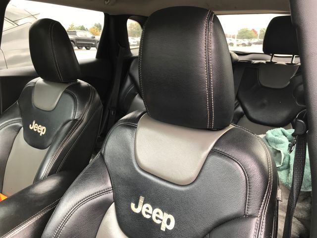 2015 Jeep Cherokee Latitude photo 4
