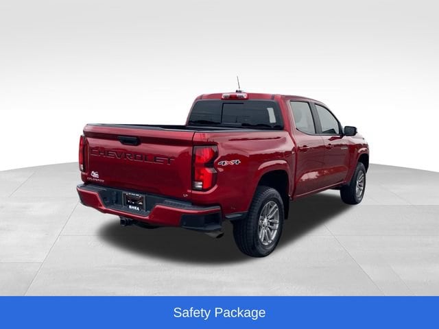 2023 Chevrolet Colorado LT - Photo 3
