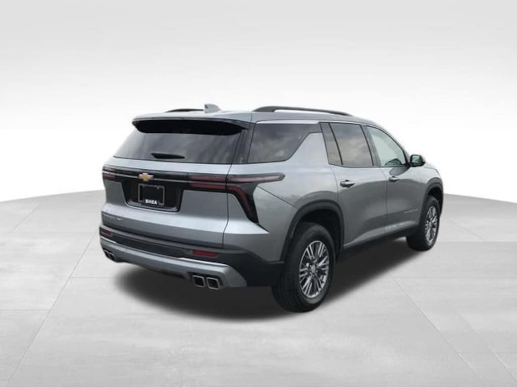 Used 2026 Chevrolet Traverse LT SUV