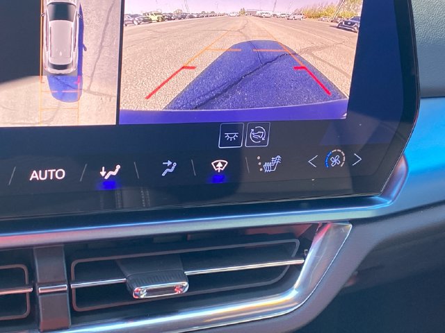 2024 Chevrolet Equinox EV LT - Photo 14