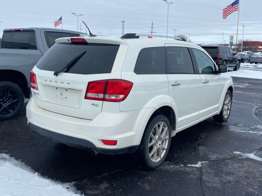 Used 2011 Dodge Journey R/T