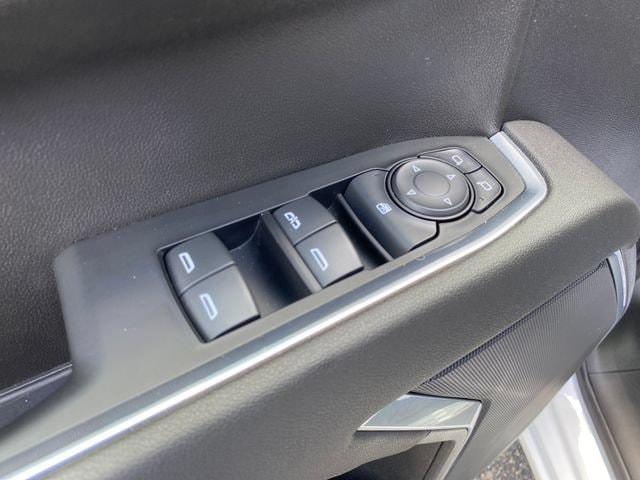 2023 Chevrolet Silverado 1500 LT - Photo 18