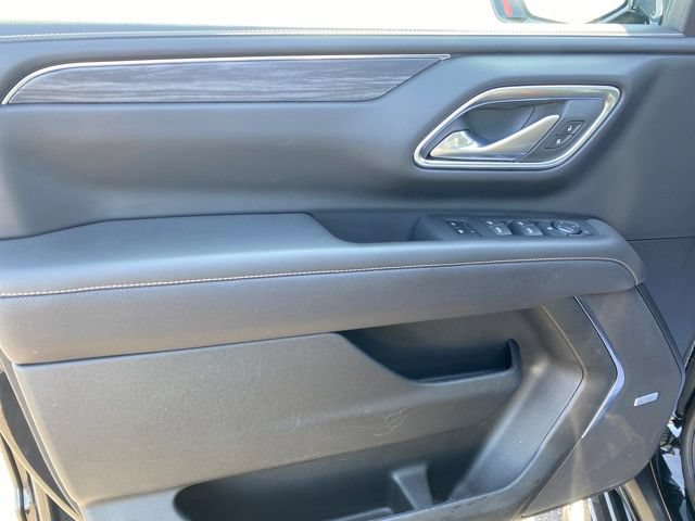 2024 GMC Yukon SLT - Photo 16