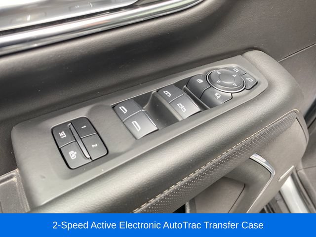2024 Chevrolet Suburban Premier - Photo 16