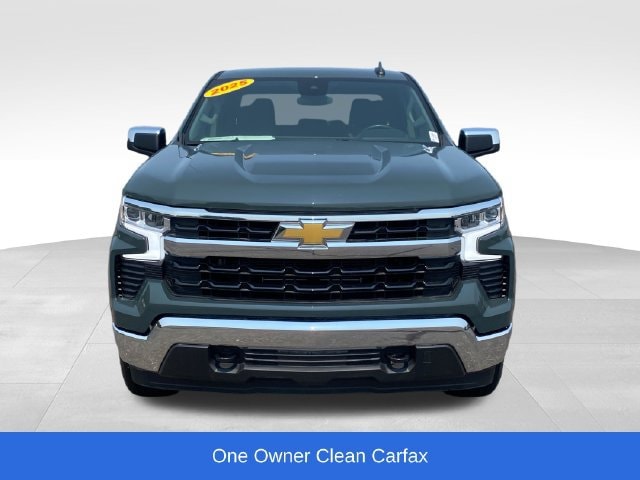 2025 Chevrolet Silverado 1500 LT - Photo 2