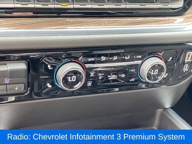 2023 Chevrolet Silverado 1500 RST - Photo 12