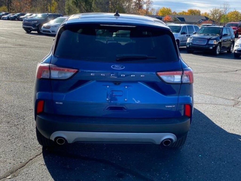 Used 2022 Ford Escape SE Hybrid SUV