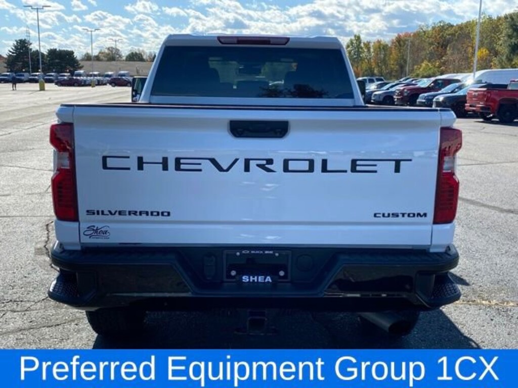 Used 2024 Chevrolet Silverado 2500 HD Custom Truck