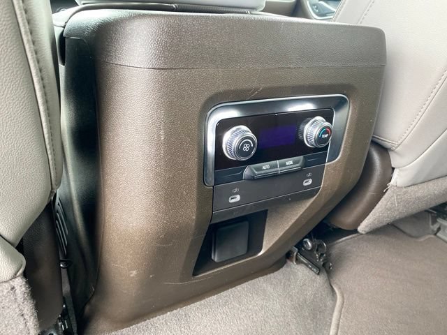 2024 GMC Yukon SLT - Photo 20