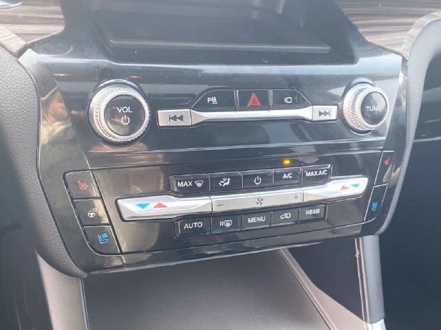 2023 Ford Explorer Limited - Photo 14