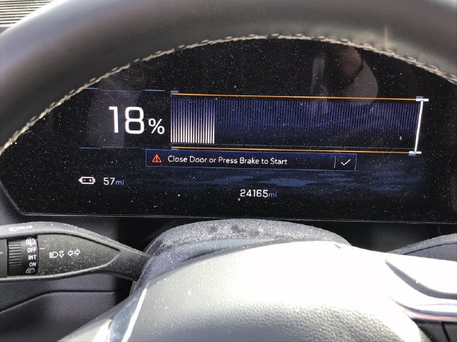2024 Chevrolet Equinox EV LT - Photo 32