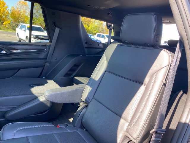 2024 GMC Yukon Denali - Photo 21