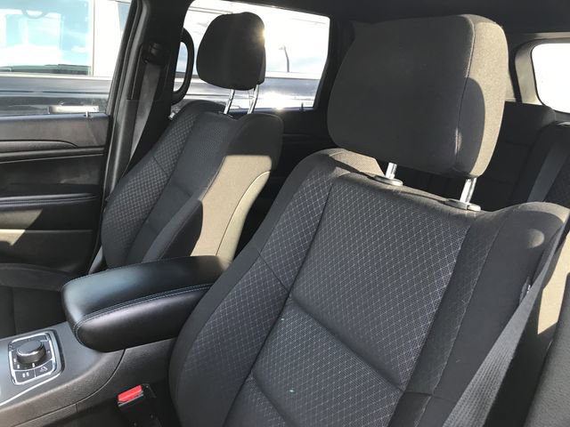 2018 Jeep Grand Cherokee Upland photo 3