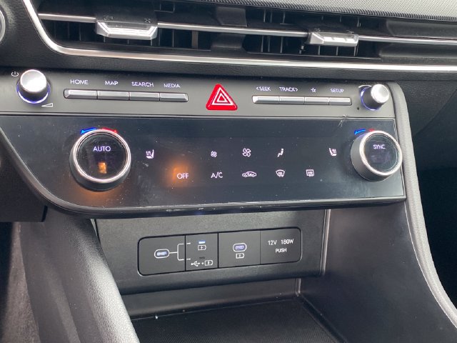 2025 Hyundai Sonata SEL - Photo 13